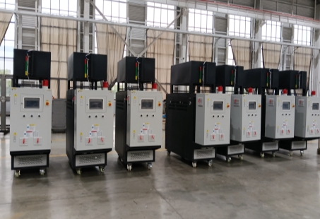 Hengde Completes 7 Water TCUs for Wind Turbine Blades